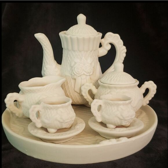 Vintage Other - Vintage 10 Pc Miniature Jade (Ceramic) Floral Tea Set